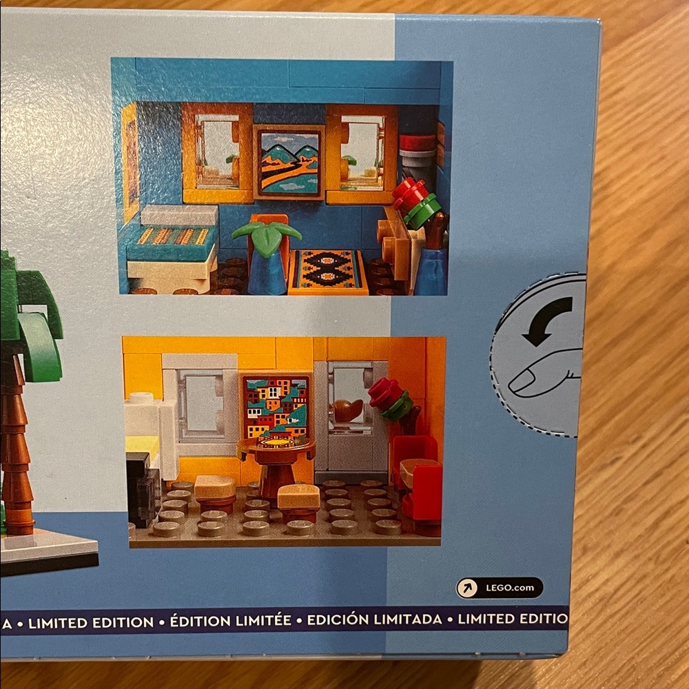 LEGO #40583 Houses of the World 1 - Picture 3 of 6